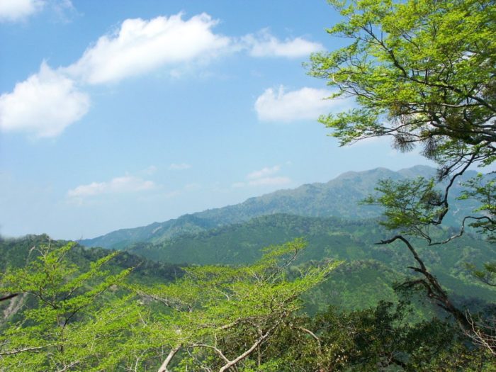 日帰り登山 関西のおすすめはここ Aozoland